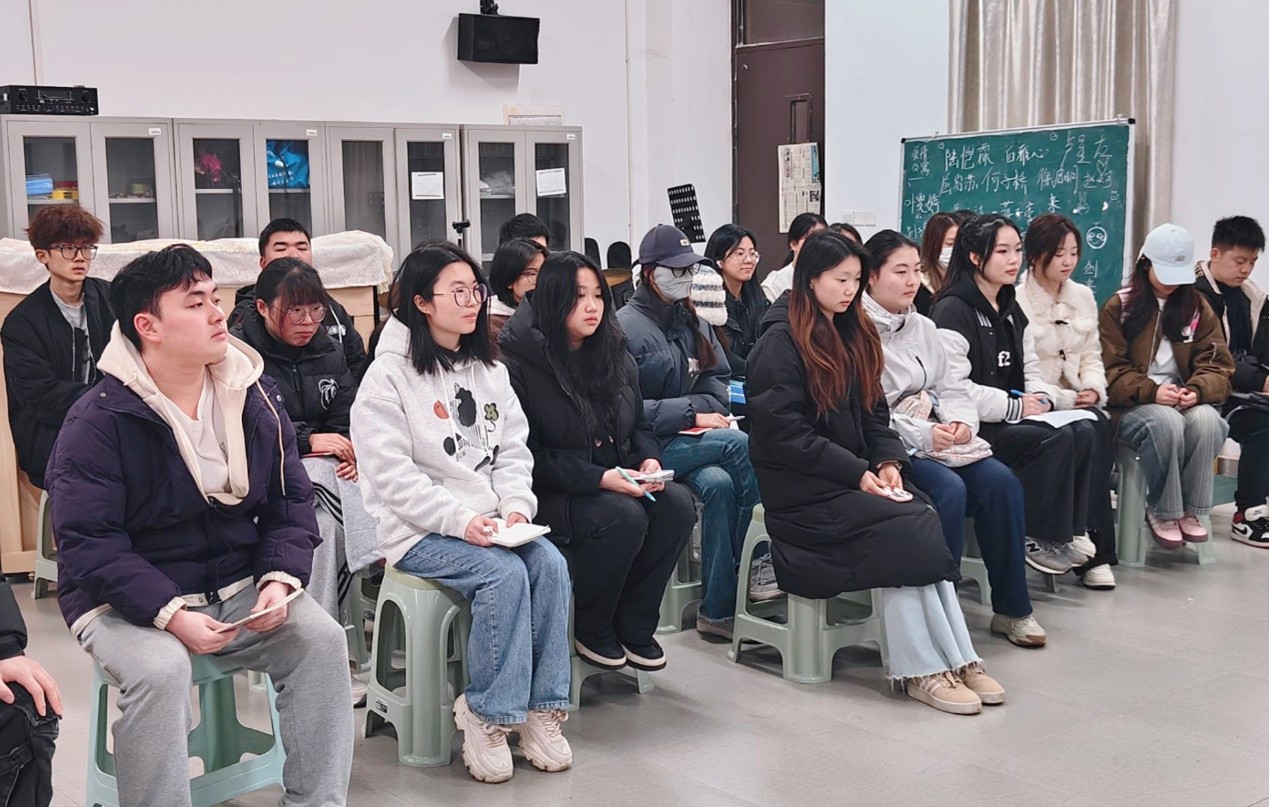 艺术团职能部门动员大会顺利召开 共商发展新篇